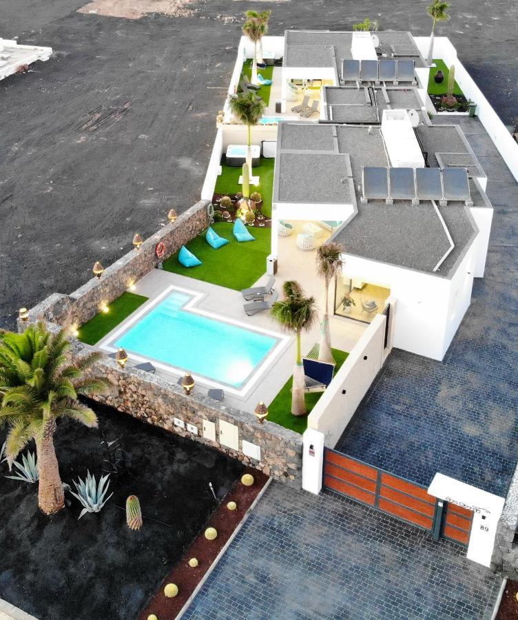 Sea Breeze Villas Lapa And Claca Плая Бланка Екстериор снимка