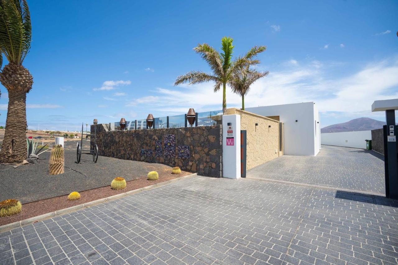 Sea Breeze Villas Lapa And Claca Плая Бланка Екстериор снимка